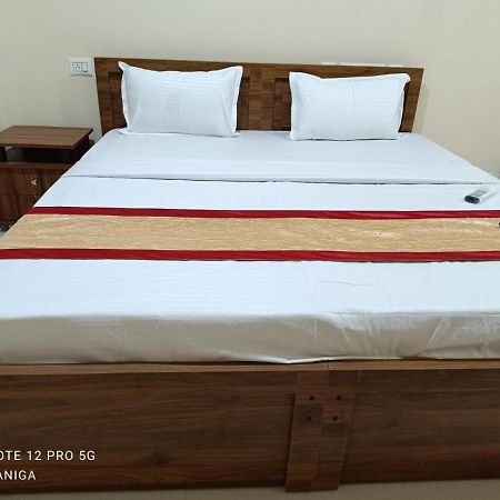 Premier Inn Lodge Mangaluru Zewnętrze zdjęcie